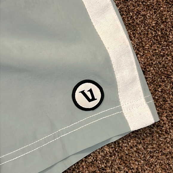 Vuori 34” Waist Shorts - Picture 2 of 4